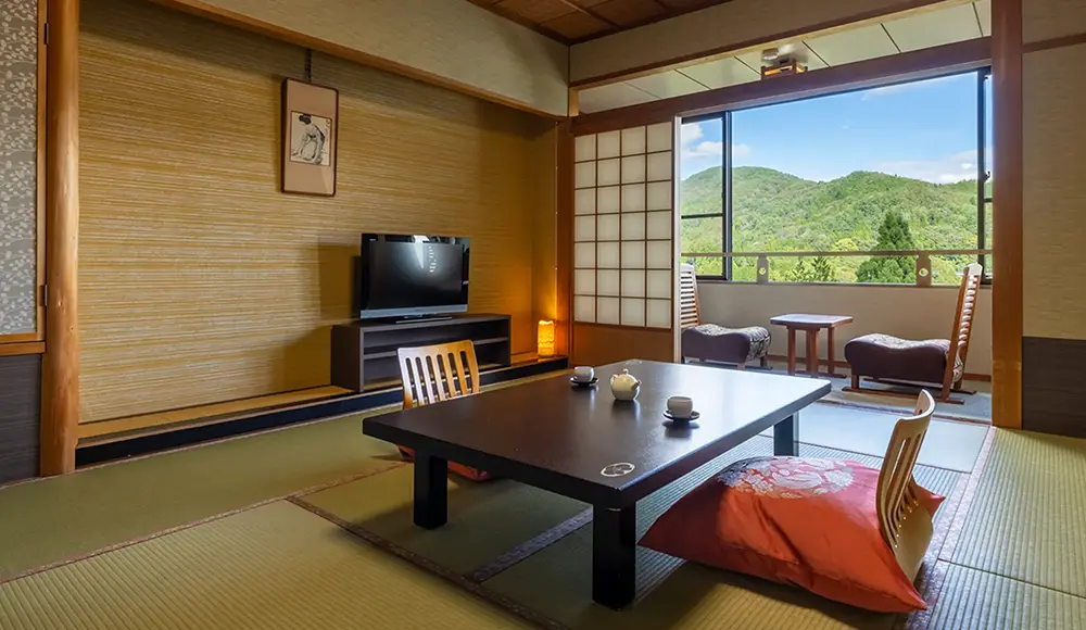 Japanese-Style Room (10 tatami mats)