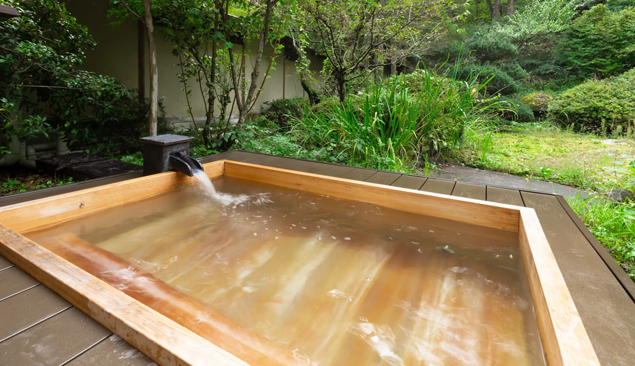 「男湯」露天風呂